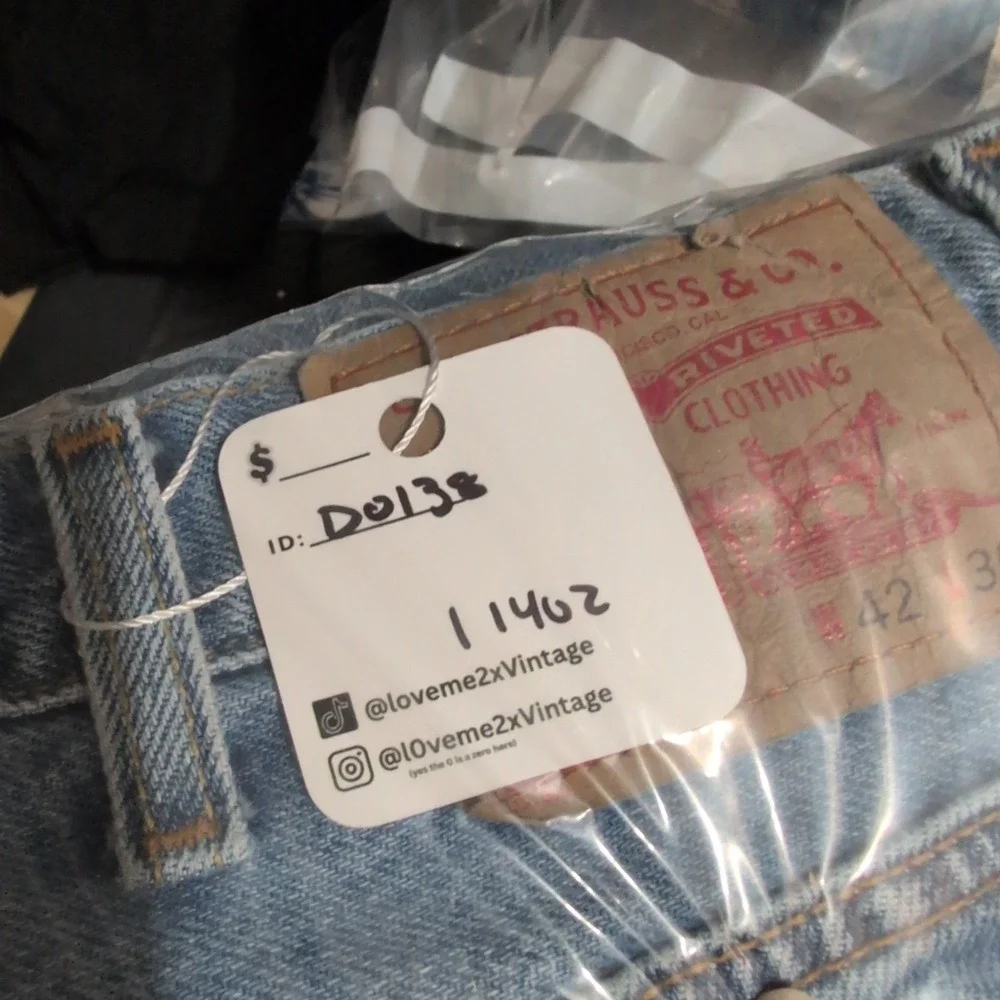 Levi's 505 Regular Fit Men's Jeans W42 L30 Light Wash Classic Denim‎